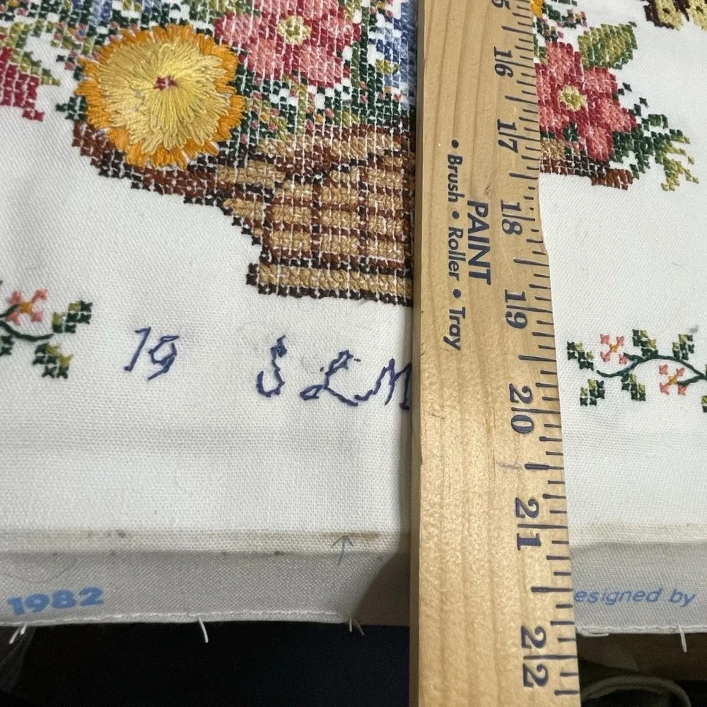 Dimensions Embroidery Cross Stitch 1988 Alphabet Floral Greatest Treasure READ